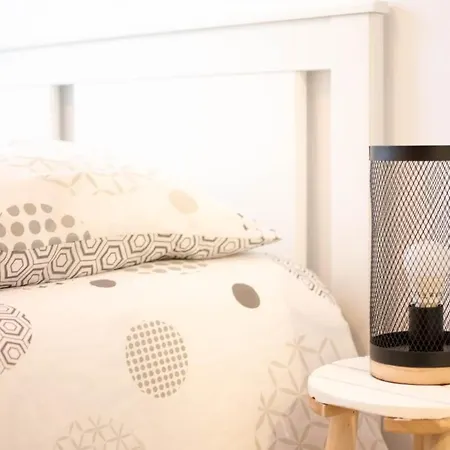 Duplex Liberté-grande Terrasse-clim-quartier Roquette *
