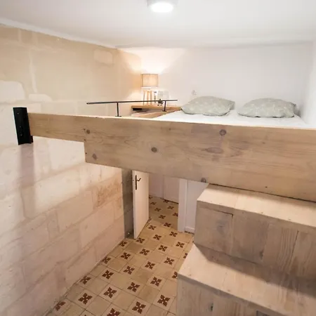 Duplex Liberté-grande Terrasse-clim-quartier Roquette Appartamento